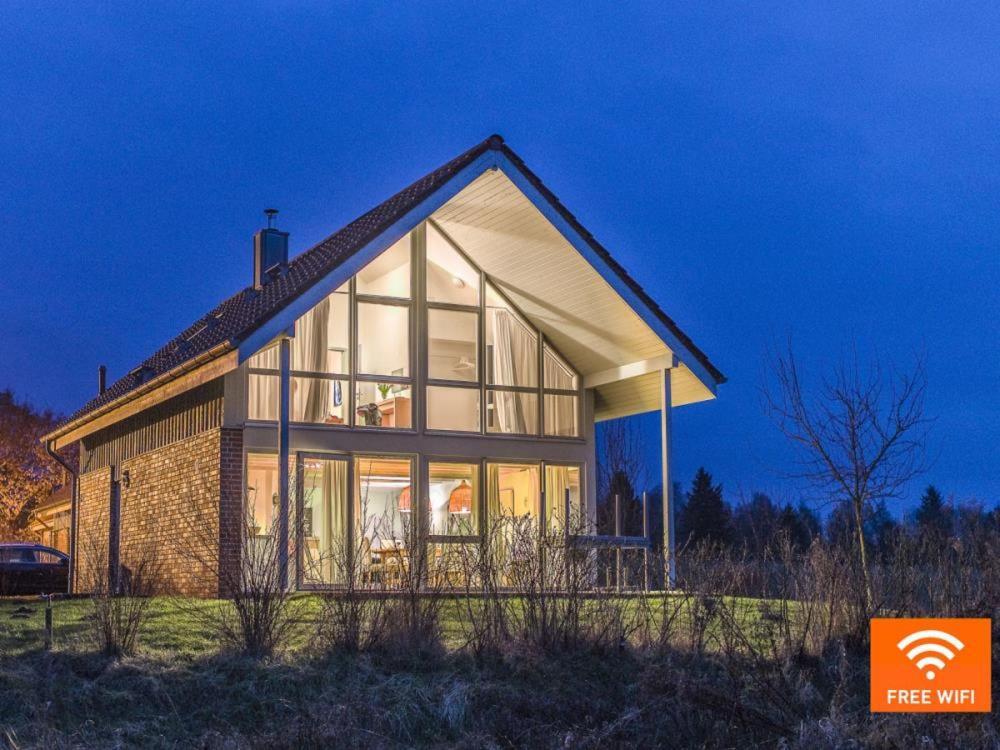 הוילה W7 - Sehr Schoenes Ferienhaus Mit Toller Lage Und Super Aussicht In Roebel An Der Mueritz מראה חיצוני תמונה